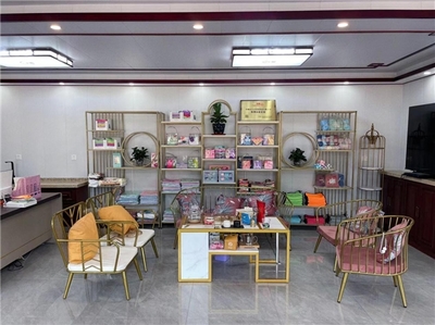 國貨之光“萬潔針紡織品” 潔凈萬物，潔享健康，開辟化妝品零售新篇章